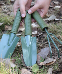 Gardening scarifier Kit