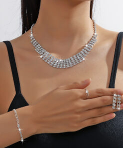 Alternative view of Claw Chain Necklace Bracelet Earrings Four-piece Ring Set Pack
