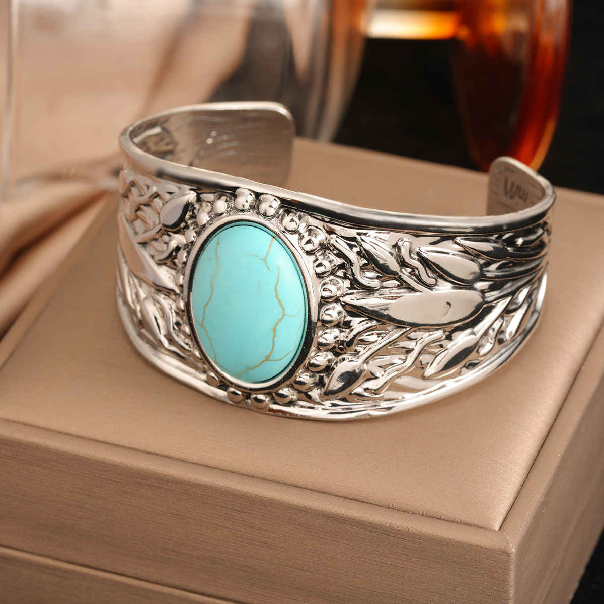 Vintage-style Turquoise Bracelet With A Textured Elegant Finish - Image 6