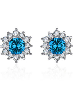 Elegant Full-diamond Snowflake Stud Earrings Pendant Necklace And Ring Jewelry Set - Image 8