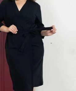 Black Plus-size Camisole Nightgown With Chest Pads - Image 4