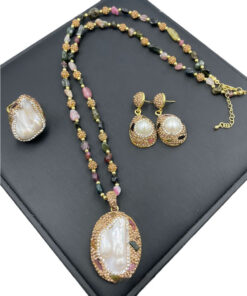 Natural Freshwater Shaped Pearl Hand-inlaid Three-piece Set - Image 5