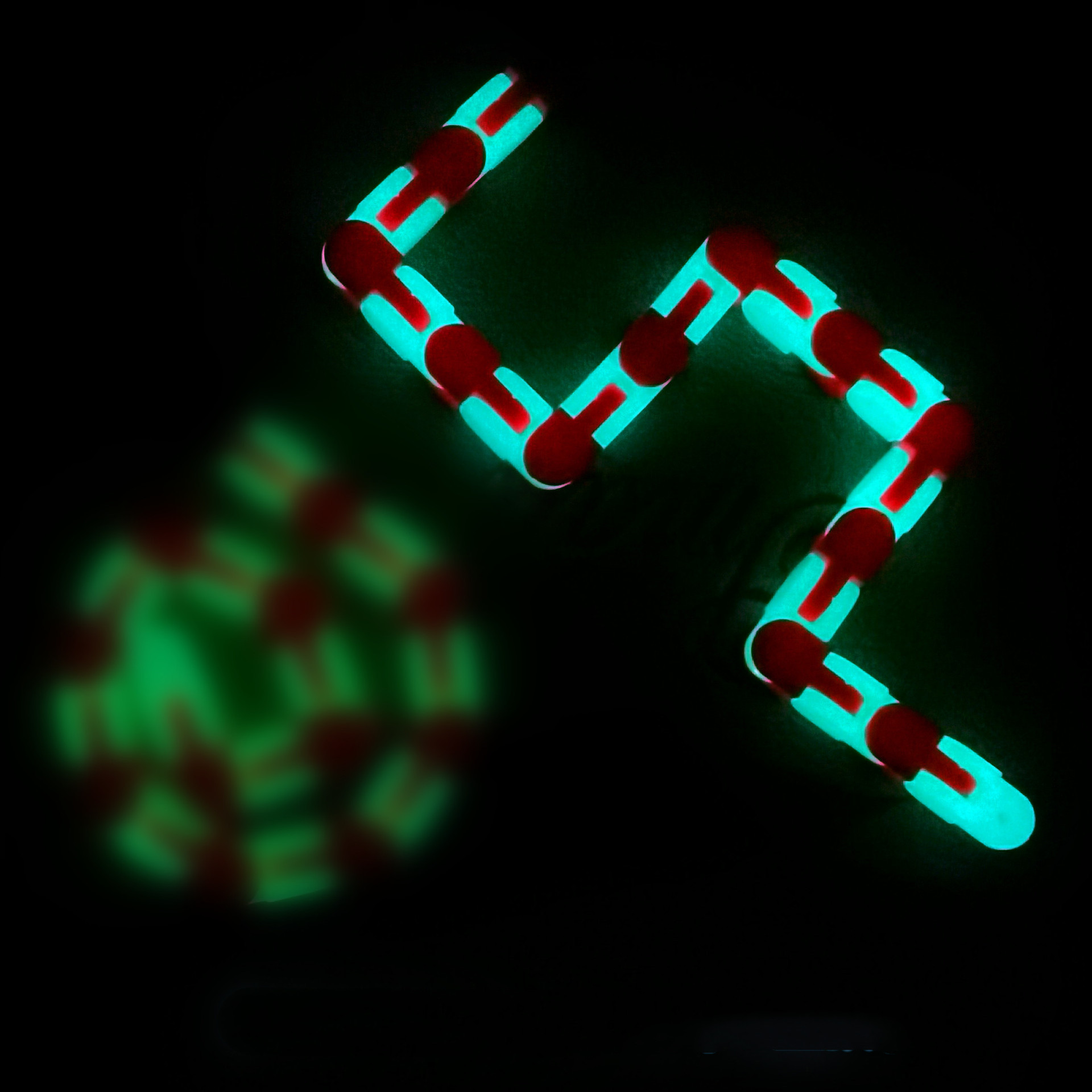 Luminous 24 Sections Decompression Bicycle Chain Track Variety Folding 36 Sections And 48 Sections Chain - Image 2