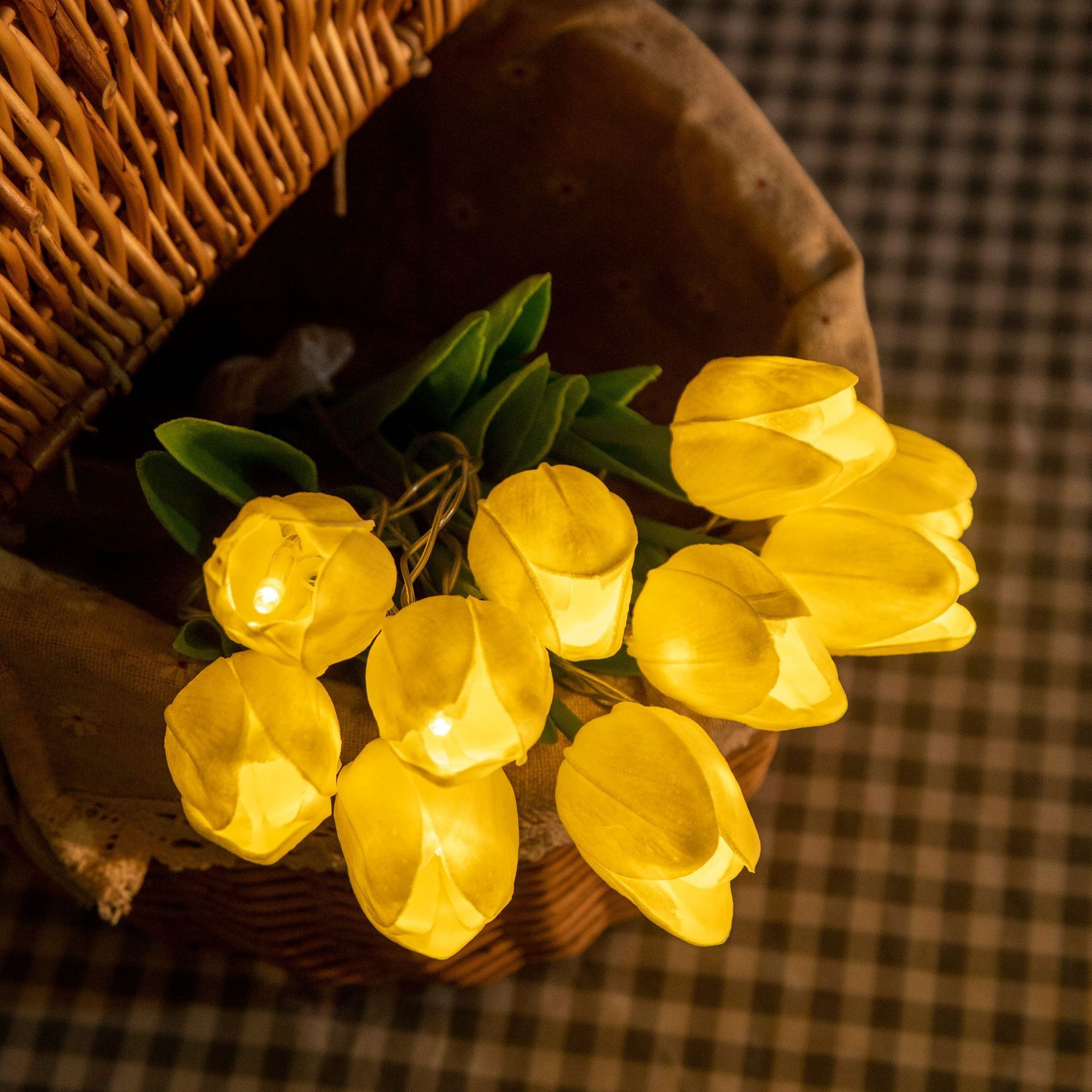 Led Lighting Chain Simulation Tulip Bridal Bouquet - Image 5