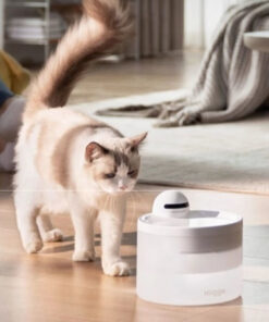 Smart Wireless Pet Water Dispenser With 24-Hour Water Quality Monitoring For Cats And Dogs