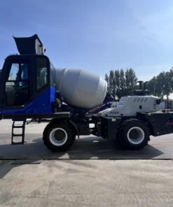 Alternative view of 4 Cubic Meters 4X4 Diesel Self Loading Concrete Mixer Truck, Small Concrete Mobile Concrete Mixer Truck for Sale