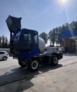 Mobile concrete mixer truck with hydraulic system for smooth mixing and easy operation in construction projects - Image 5